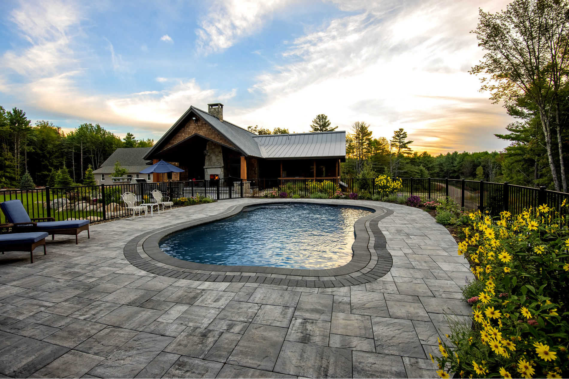 The Stoneyard Salem NH - MA & NH landscape and hardscape supplier